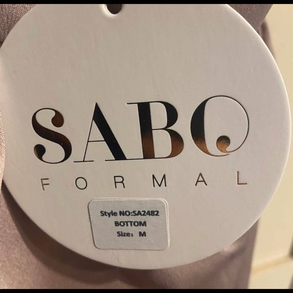 New Sabo Skirt Set - size medium - never worn! - Picture 16 of 16